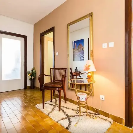 Maraska Apartman *
