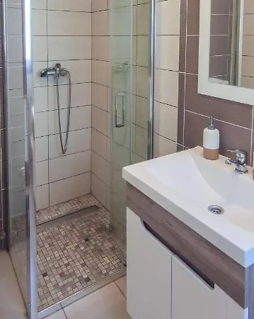 Apartman Maraska *